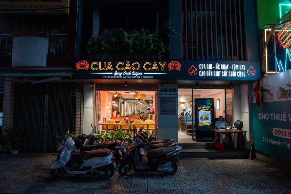NHÀ HÀNG HẢI SẢN NGUYỄN THỊ MINH KHAI | QUÁN ĂN BÀN CỜ